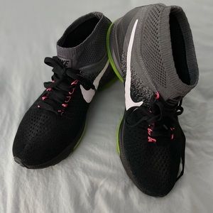 Nike Runfast Lightweight Responsive Running Shoe